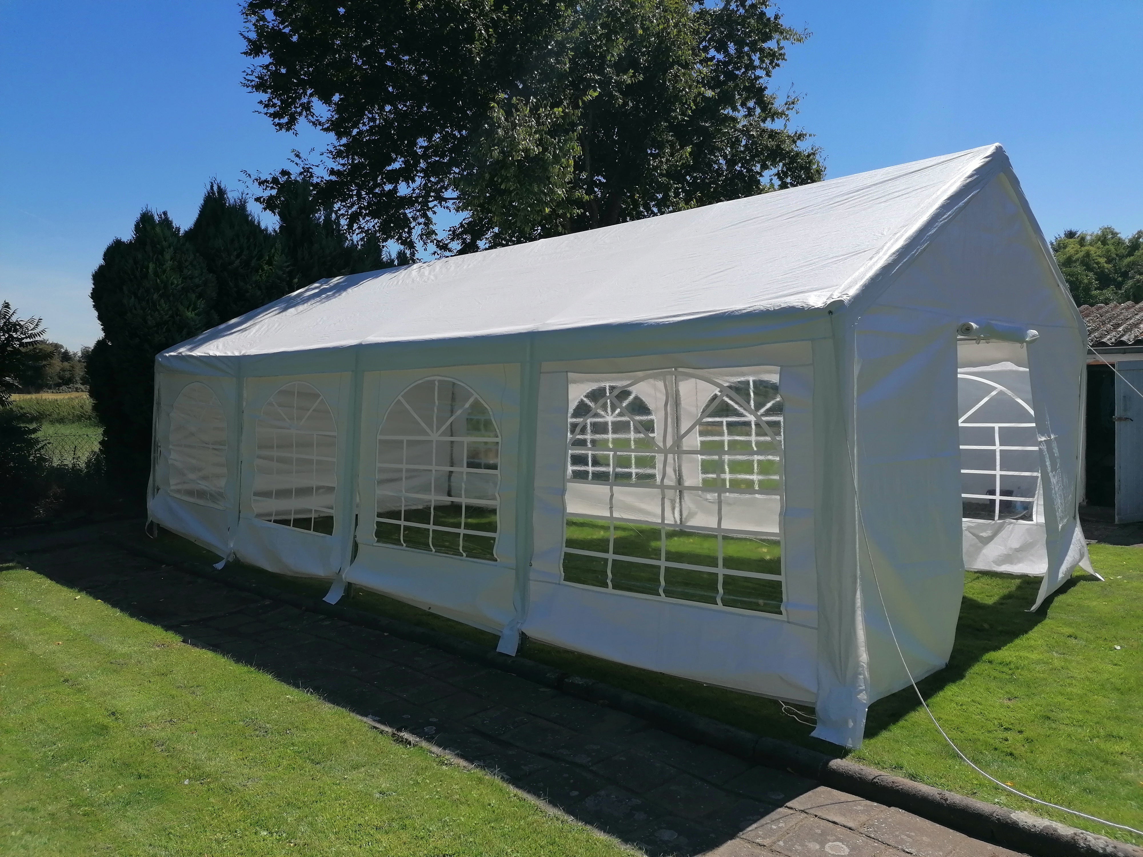 Partyzelt / Festzelt mieten – 4 x 8 m, sehr stabil – 4