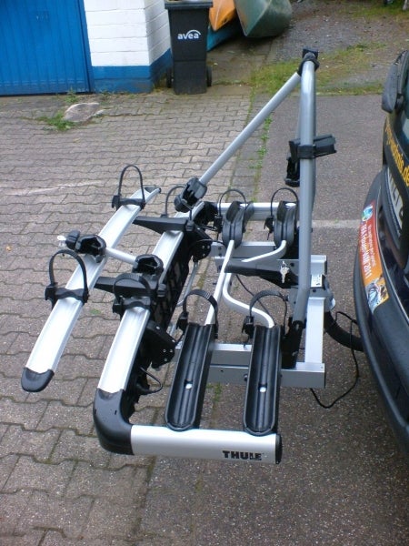 Fahrradträger Thule für die Anhängerkupplung, 2-4 Fahrräder, max Belastung 60 KG, Leergewicht ca. 20 KG, Stützlast der AHK beachten!