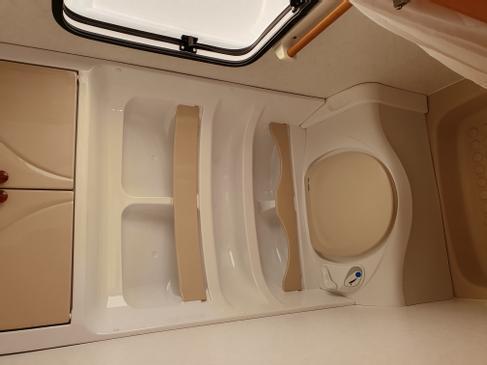 Wohnwagen Hobby Prestige mieten – 4 Schlafplätze, Vollausstattung & Vorzelt – 3