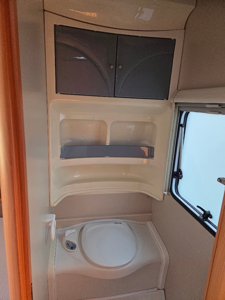 Wohnwagen Fendt Saphir 510 mieten – 4 Schlafplätze, Mover & Vollausstattung – 4