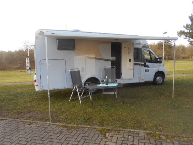 Wohnmobil mieten – Carado T 448 Fiat Ducato 130 PS, 4 Sitze, 2-4 Schlafplätze – 2
