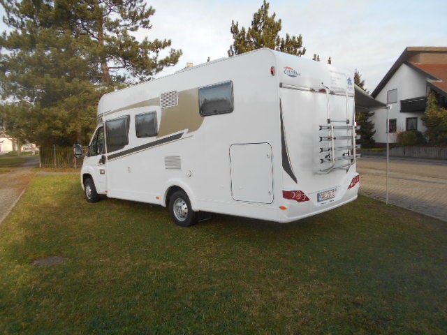 Wohnmobil mieten – Carado T 448 Fiat Ducato 130 PS, 4 Sitze, 2-4 Schlafplätze – 3