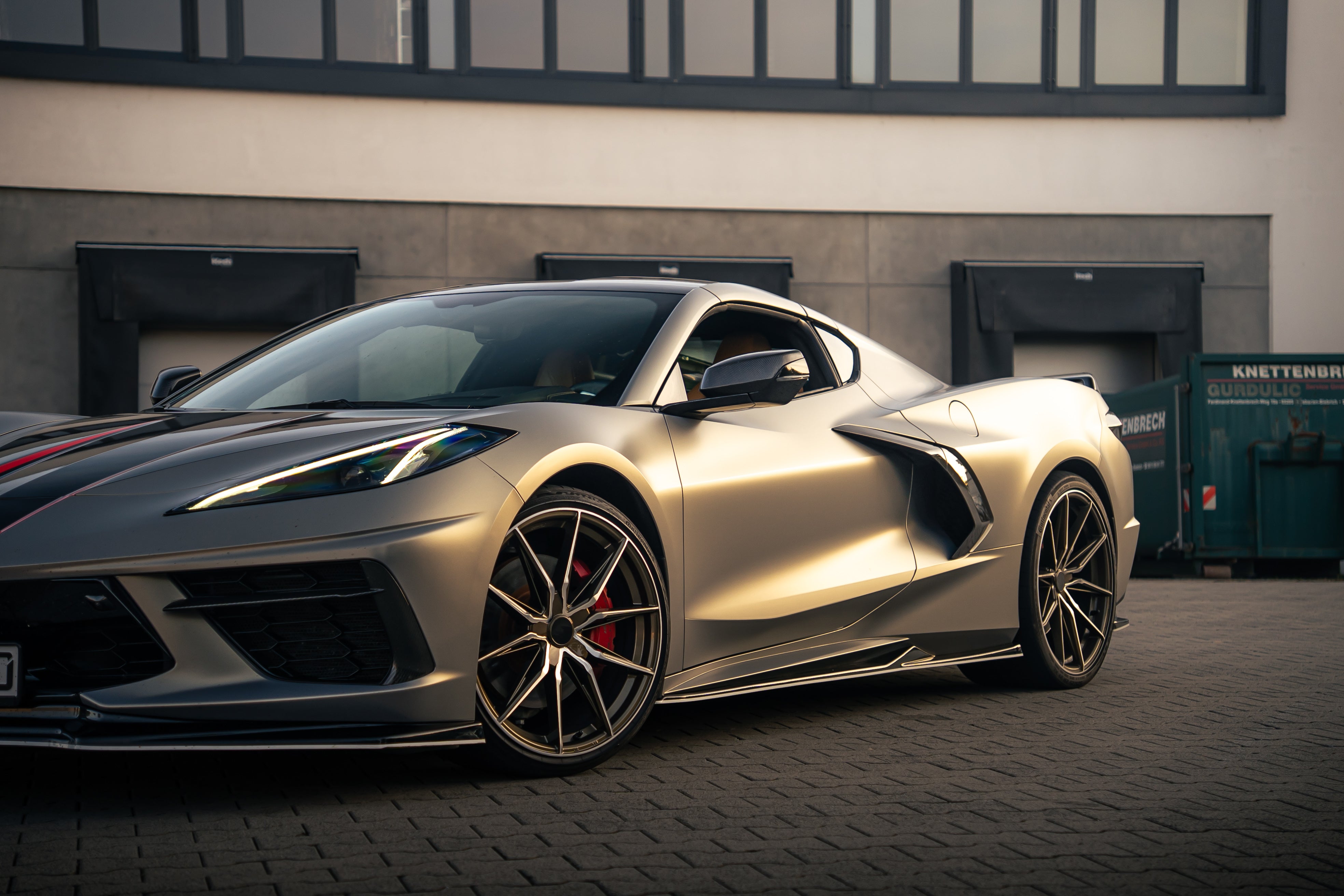 Corvette C8 Stingray Targa mieten - 6.2L V8, 481 PS, Hochzeitsauto