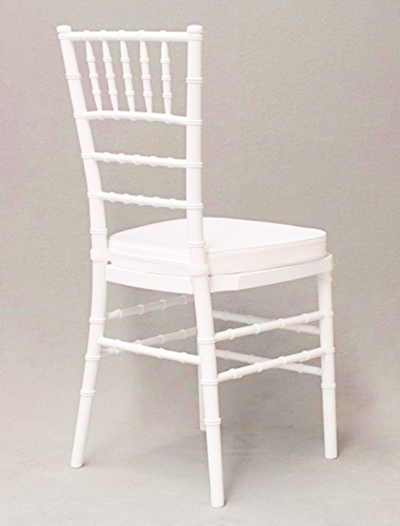 Hochzeitsstühle mieten – Chiavari, Crossback, Lucy Wire & Klappstuhl – 2