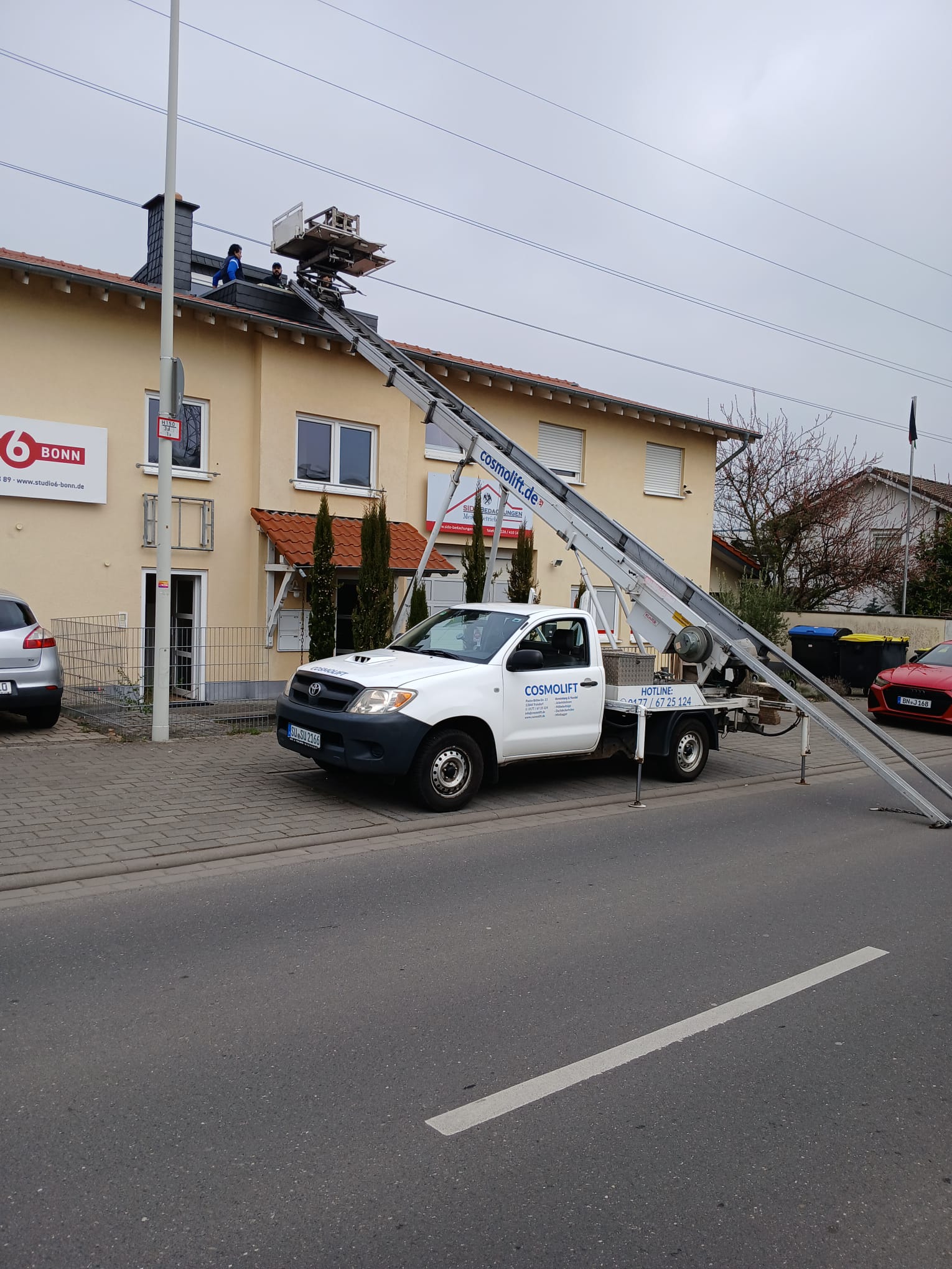 Möbellift / Möbelaufzug mieten – Köln, Bonn, Düsseldorf (GEDA Schrägaufzug)