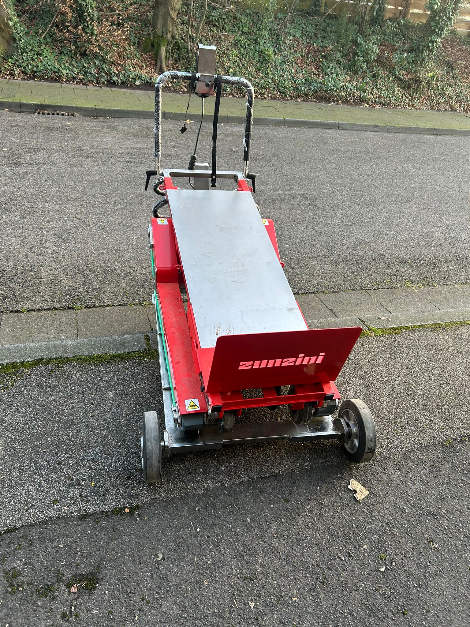 Treppensteiger / Treppenraupe Zonzini 400 kg mieten – Köln/Troisdorf, elektrisch – 4