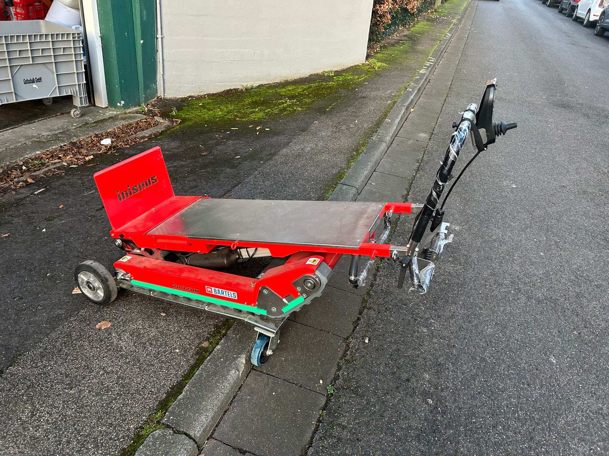 Treppensteiger / Treppenraupe Zonzini 400 kg mieten – Köln/Troisdorf, elektrisch