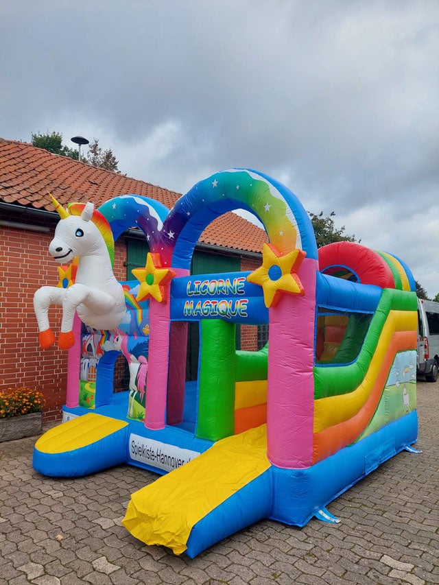 Multiplay-Hüpfburg Einhorn mieten – Indoor & Outdoor, bis 10 Kinder