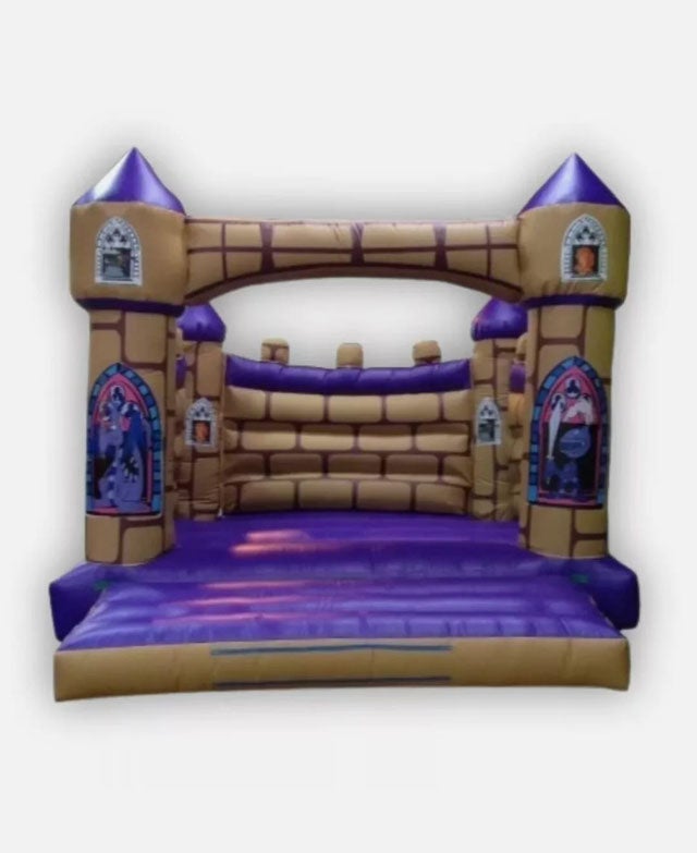 Hüpfburg XXL "Camelot Castle" mieten – bis 17 Kinder oder 7 Erwachsene