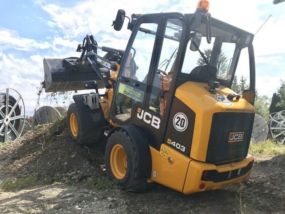 JCB 403 Radlader Hoflader mieten bei menzinger – 2
