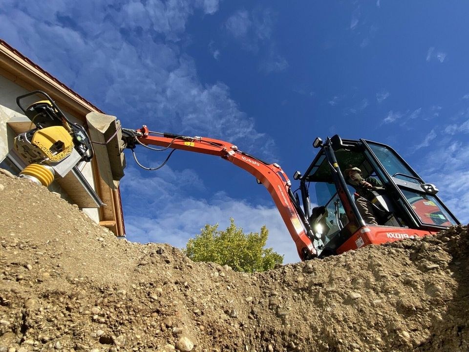 Minibagger Kubota KX019-4 mieten bei menzinger – 3