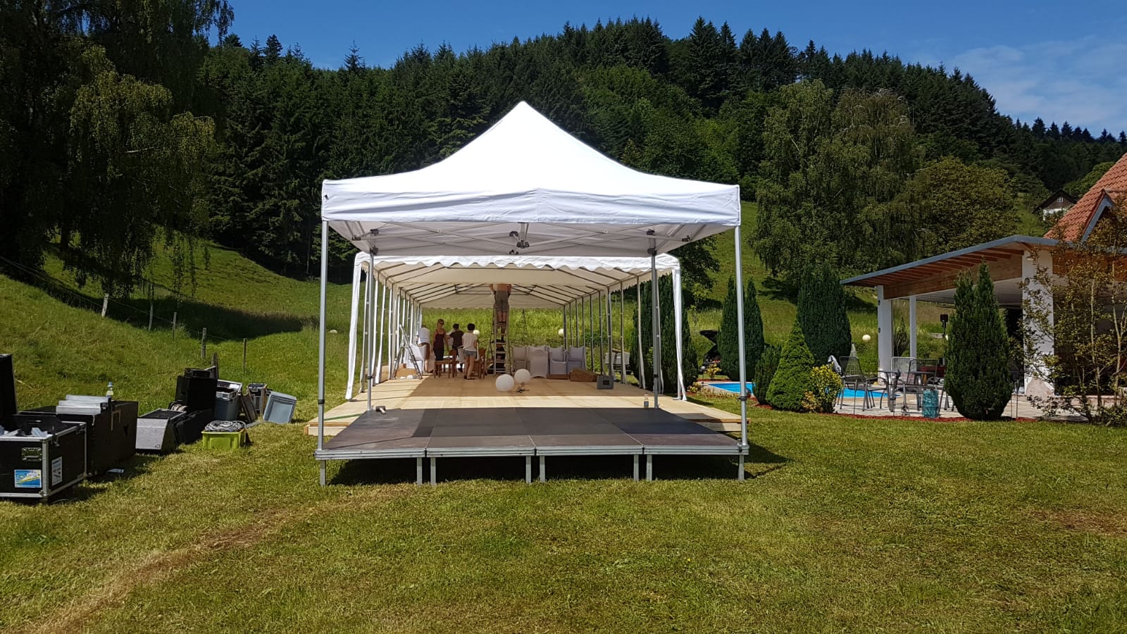 Faltpagode 3x3m mieten – wasserdichtes Easy-Up-Faltzelt, auch 4x4m & 5x5m