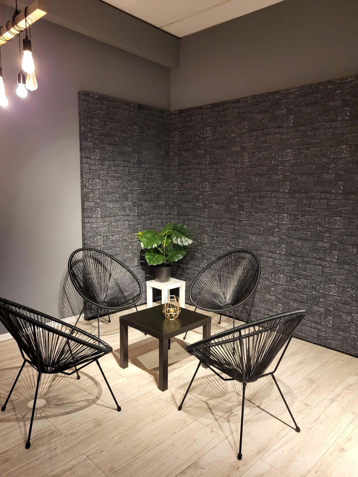 Loungemöbel mieten – Loungesessel, Sitzwürfel, Liegestühle & Palettencouch