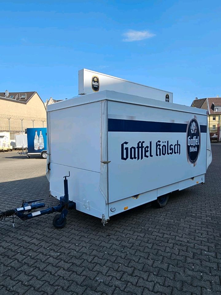 Ausschankwagen / Schankwagen mieten – 4 Zapfsäulen, inkl. Reinigung – 4