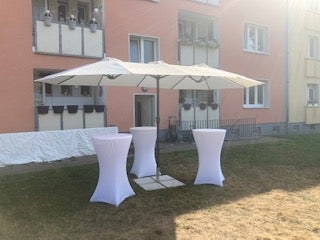 Sonnenschirm XXL mieten – 270 x 460 cm, inkl. Standfuß & Gewichte – 2