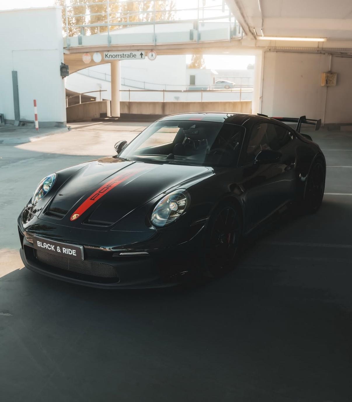 Porsche 911 GT3 mieten bei Black & Ride