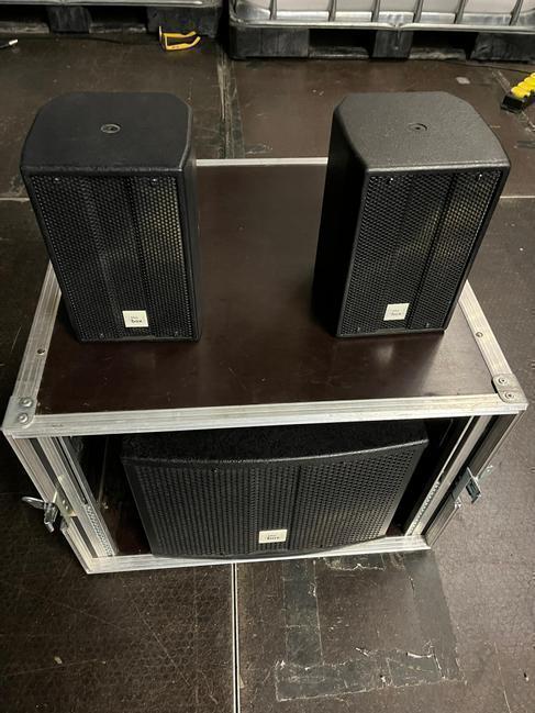 Beschallungsanlage mieten – aktives 2.1 Soundsystem im Case