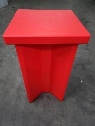 Stehtisch "SLIDE X2" mieten – rot, optional beleuchtet