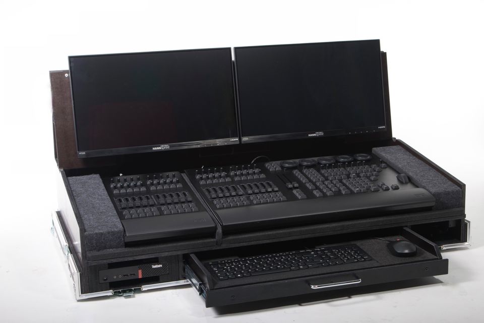 grandMA3 onPC Solution mieten – Lichtsteuerung im Case mit Touch & Faderwing