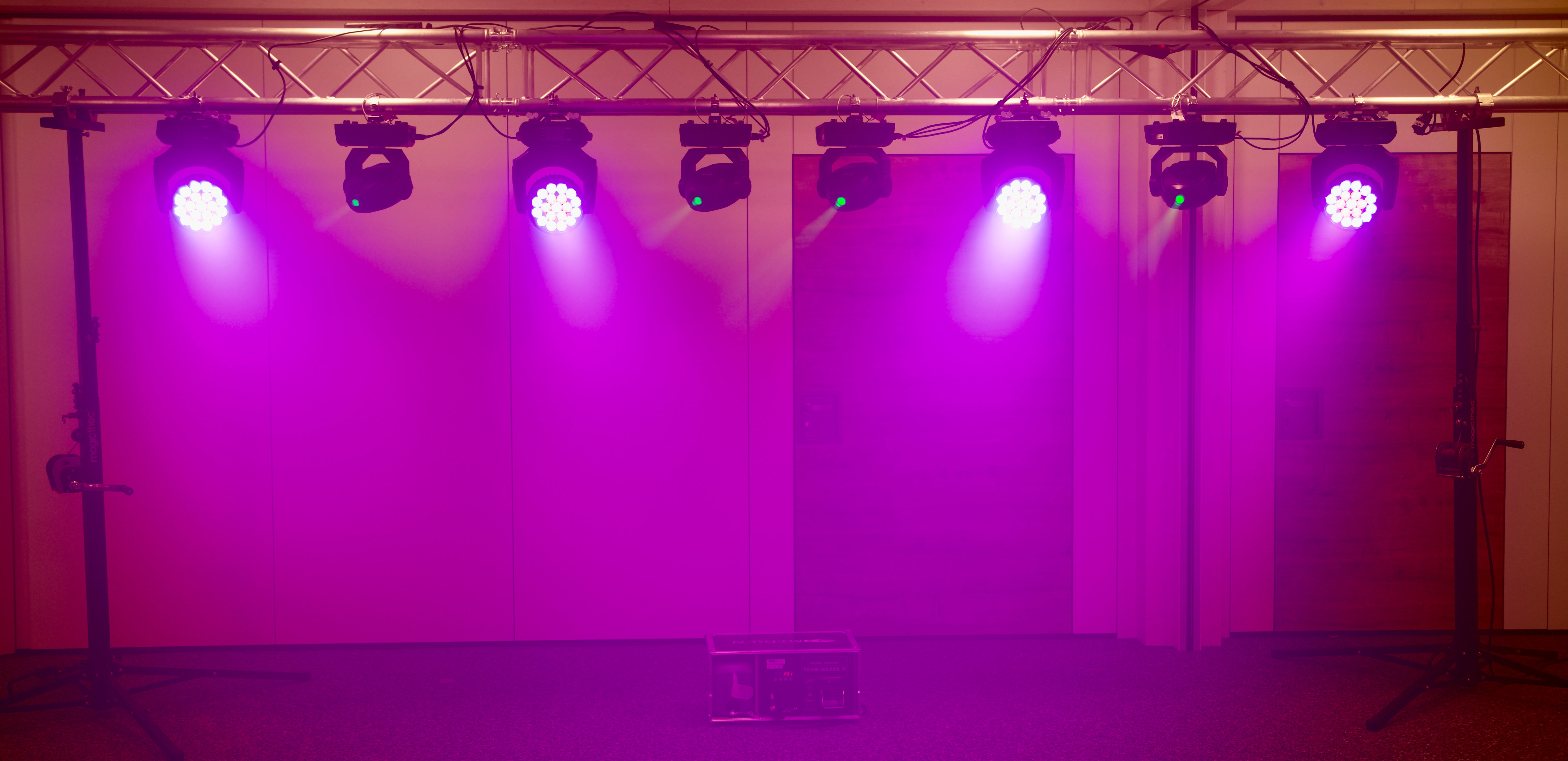 Movinghead Robe Robin LED Wash 300 mieten – DMX-Scheinwerfer RGBW – 4
