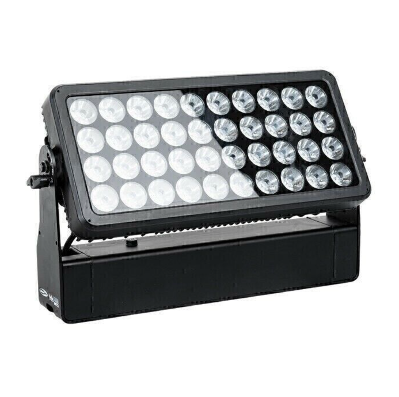 Showtec Helix S5000 Q4 mieten – LED-Outdoor-Strahler IP65 RGBW – 2