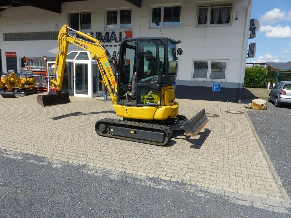 GK Kettenbagger Schaufellader Bagger 3,5 to mieten bei Bauma – 3
