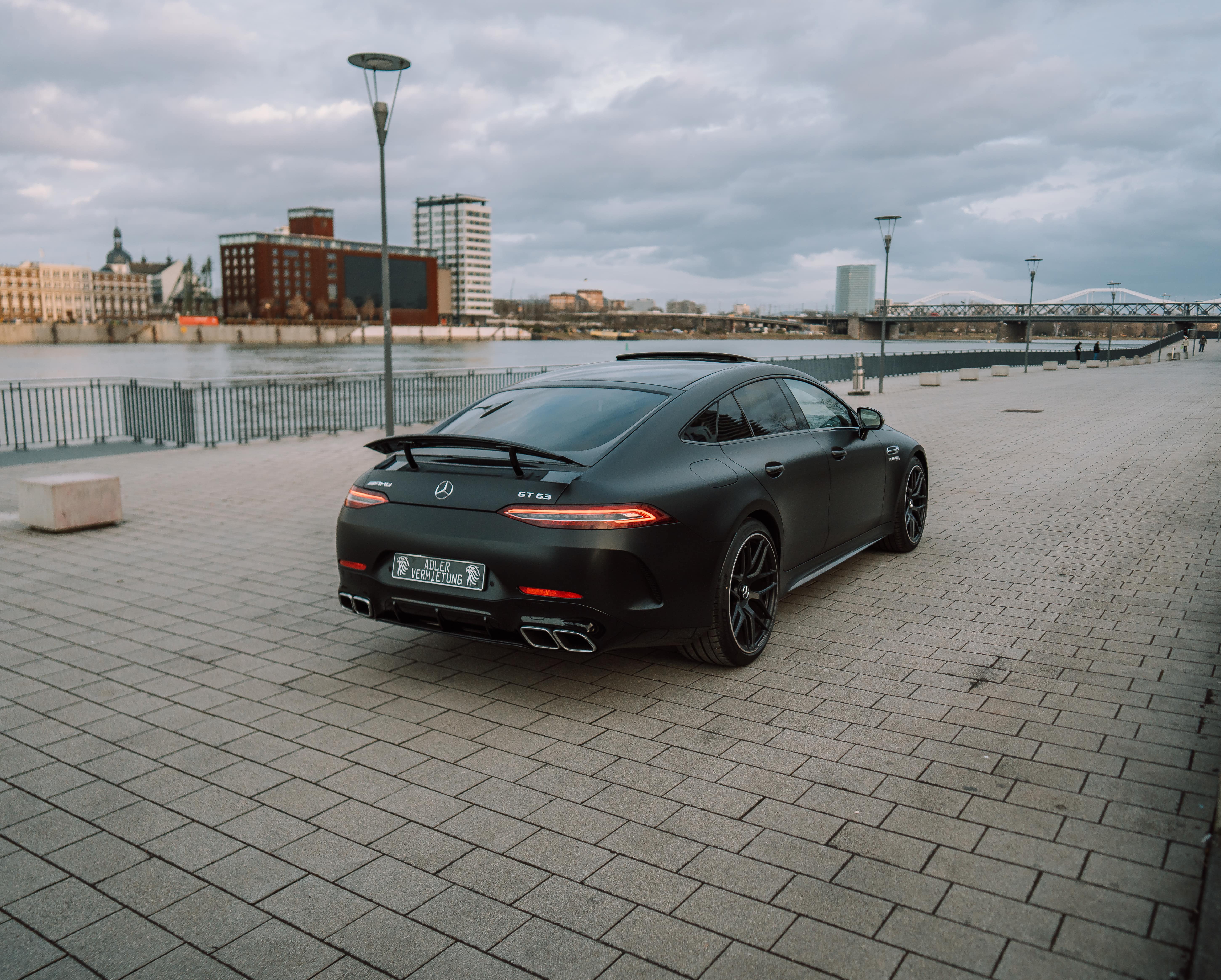 Mercedes-AMG GT 63 4-Türer mieten – 585 PS Sportwagen in Ludwigshafen & Mannheim – 4