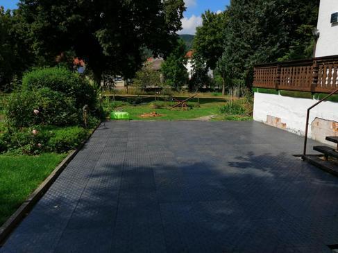 Zeltboden mieten - Bodenbelag für Festzelte & Garten – 4