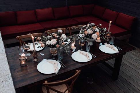 Holztisch & Crossback Stuhl mieten - Farm Table Fermette für Events – 4