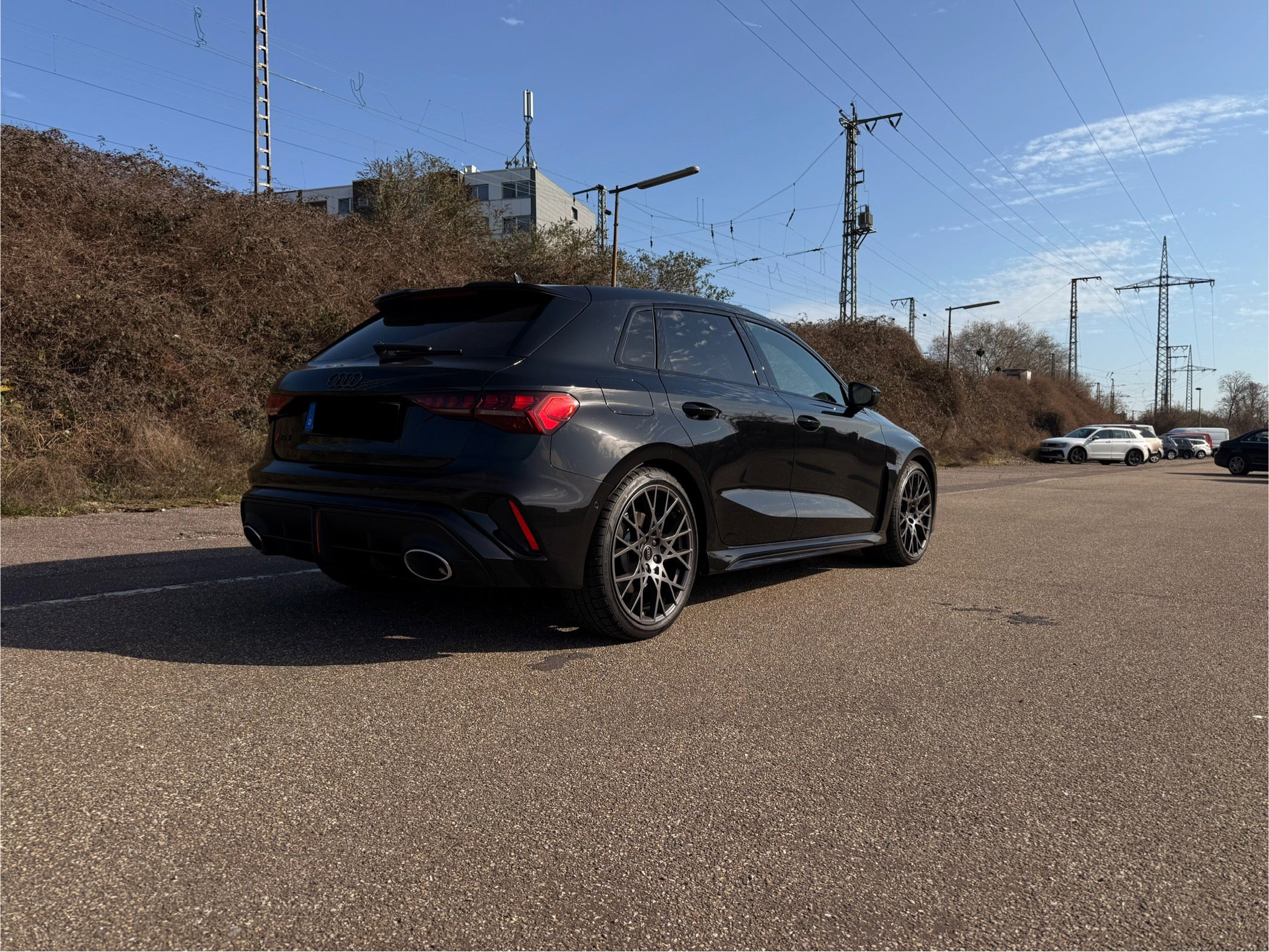 Audi RS3 Sportback mieten – 400 PS Sportwagen mit quattro & 5-Zylinder-Turbo