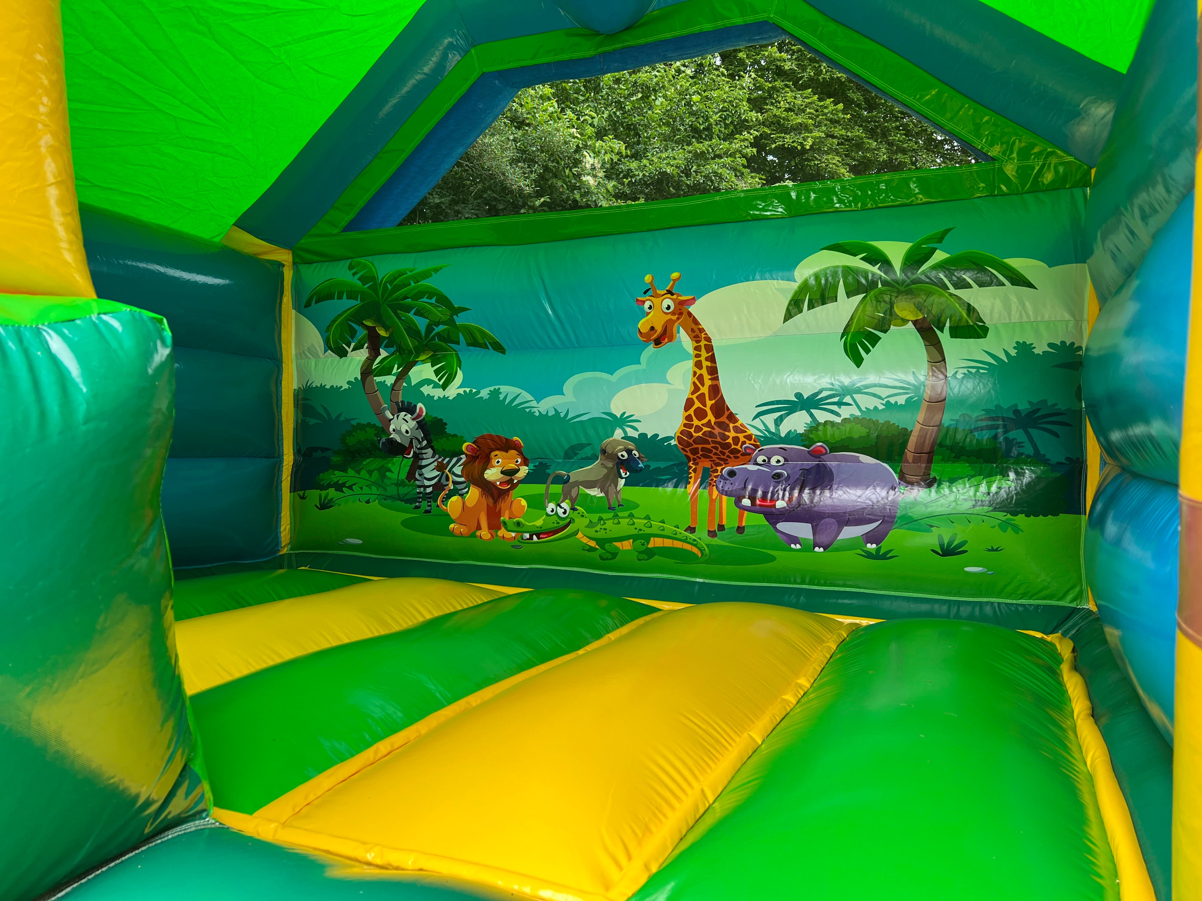 Hüpfburg Jungle mit Rutsche mieten München – wildes Tier-Design – 3