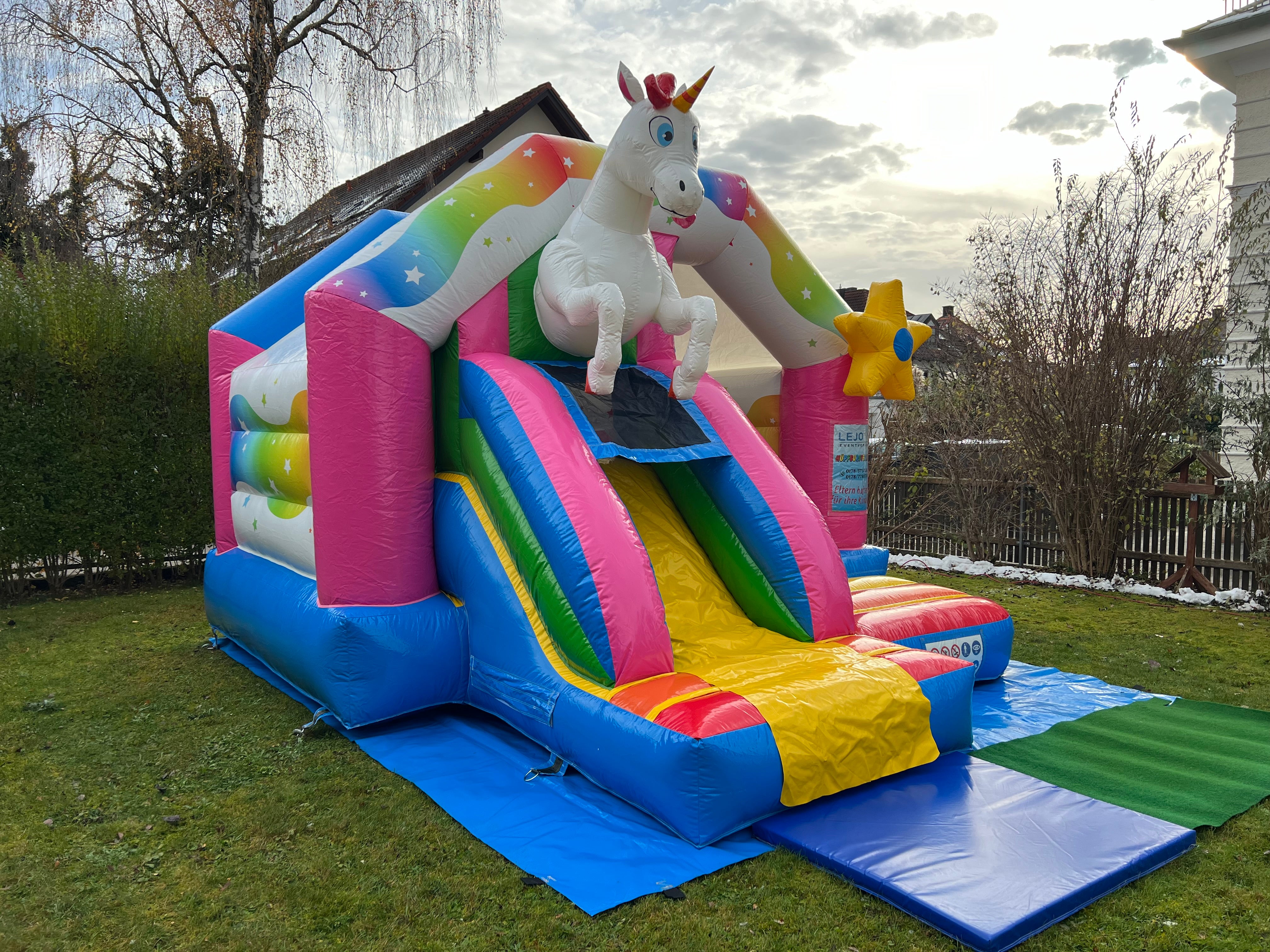 Hüpfburg Einhorn mit Rutsche mieten München – Kindergeburtstag – 3