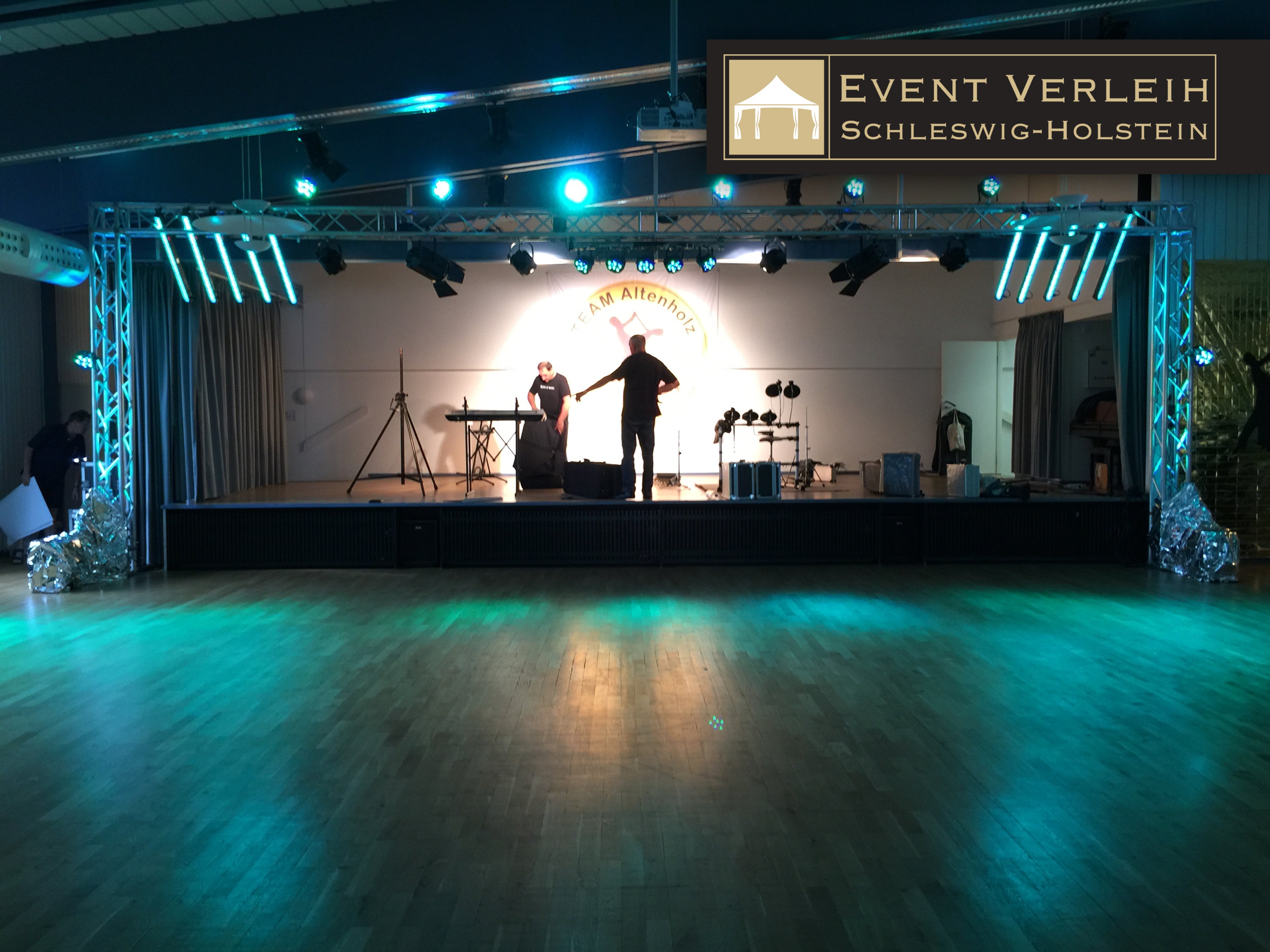 Lichttechnik mieten – Moving Heads, Nebelmaschine, Diskokugeln & LED-Lichteffekte für Partys – 2