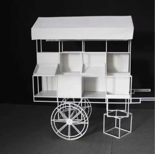 Candy Wagen mieten – stilvoller Candy Bar Wagen in Weiß, 220 cm hoch – 4