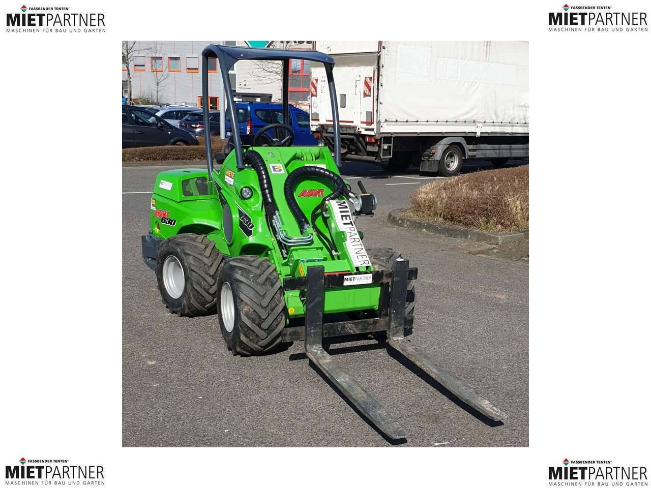 Mini Radlader Avant 635