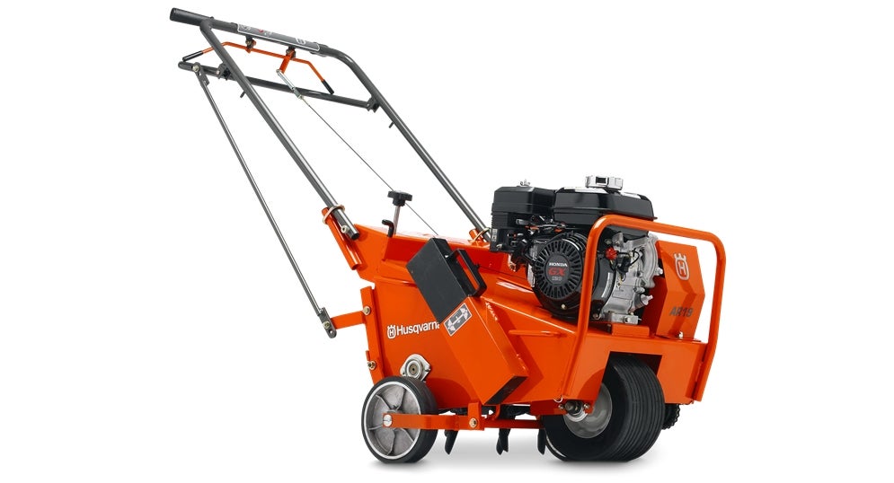 Aerifizierer mieten – Rasenbelüfter Benzin, 48 cm Arbeitsbreite