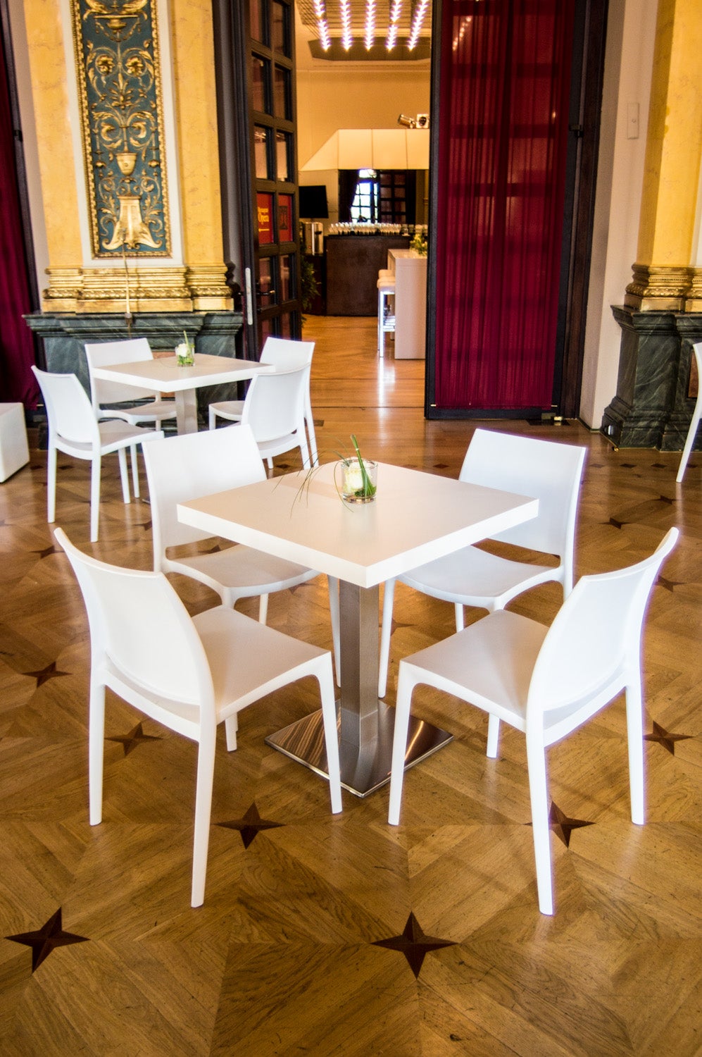 Bistrotisch INOX BISTRO mieten – matt-weiß & Edelstahl, stylisch – 3