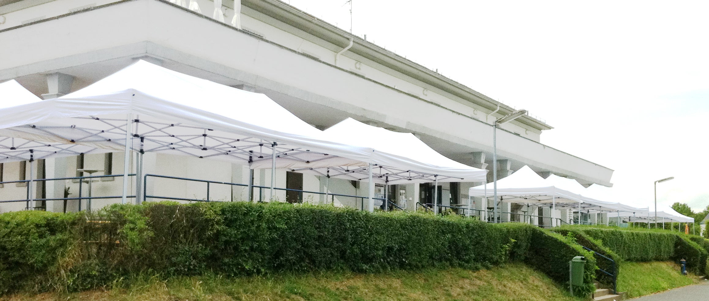 Partyzelt / Pavillon / Klappzelt TIM mieten – 3x3 m, schwarz, mit Lieferung – 2