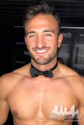 Stripper Mr Nice Guy mieten – professionelle Stripshow für JGA & Feiern