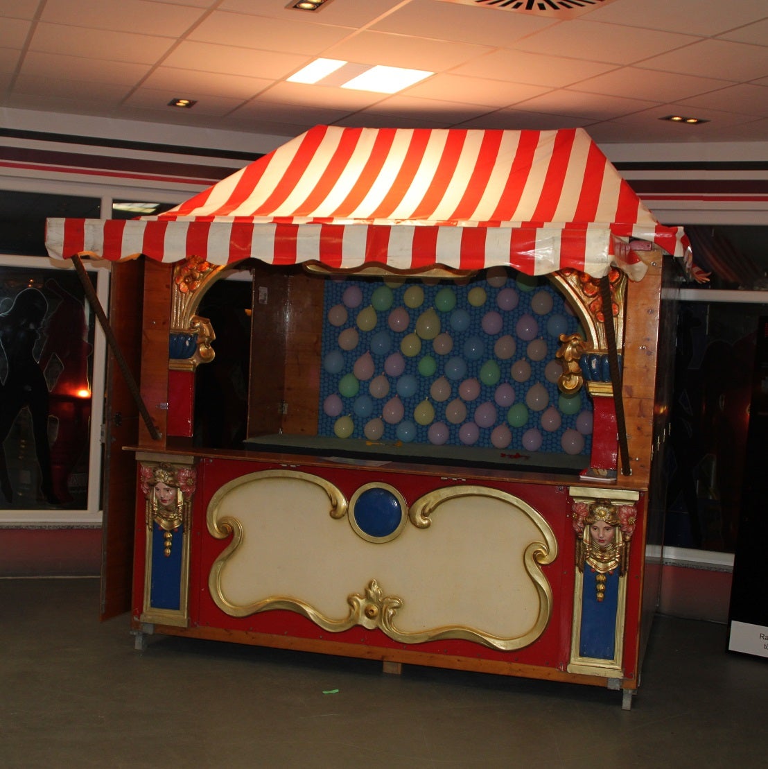 Nostalgie-Marktbude mieten ~ Catering- & Spielstand für Jahr- & Weihnachtsmarkt – 3