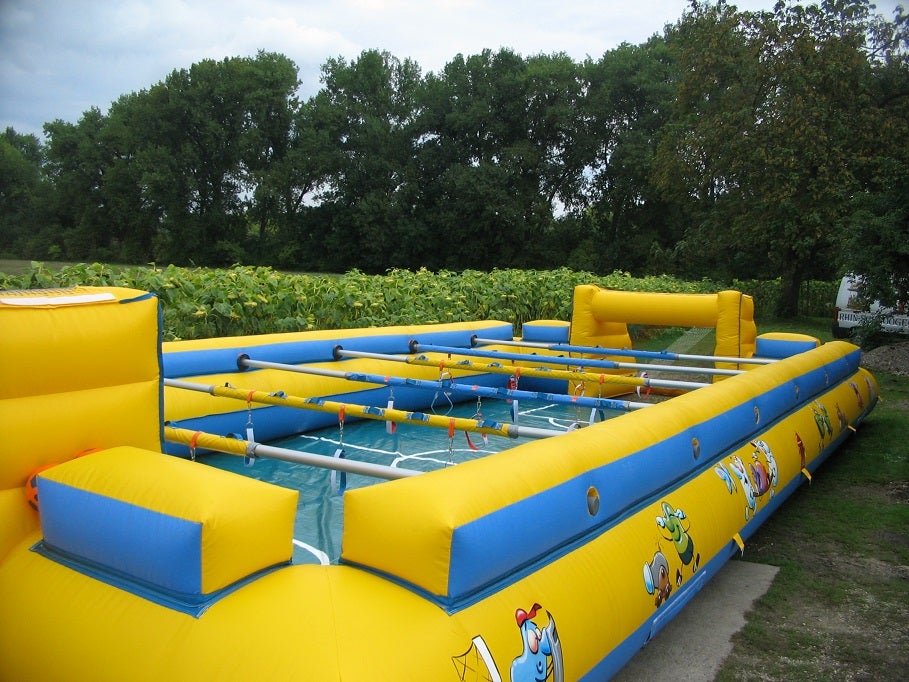Human Table Soccer mieten ~ XXL Menschenkicker (14 x 7 m) für bis zu 14 Spieler – 4