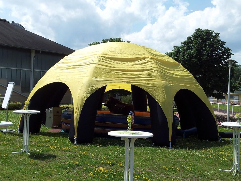 Event Dome mieten – aufblasbarer Party Dome als Sonnen- & Regenschutz | Ø 8 m – 4