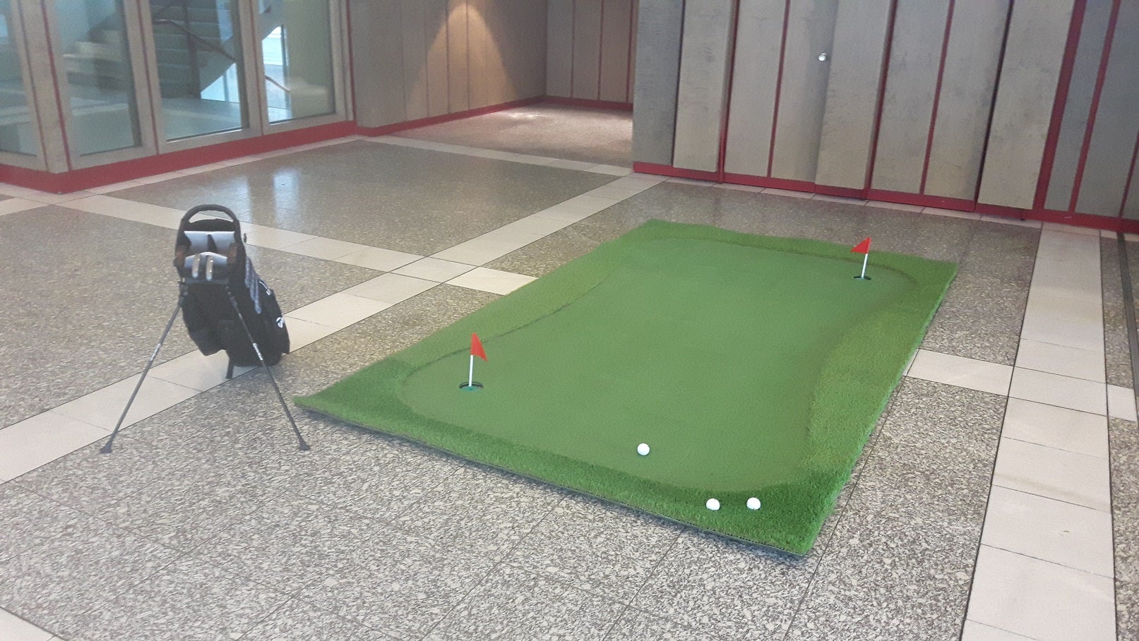 Golf Putting Green mieten – mobile Golfmeile für Indoor & Outdoor