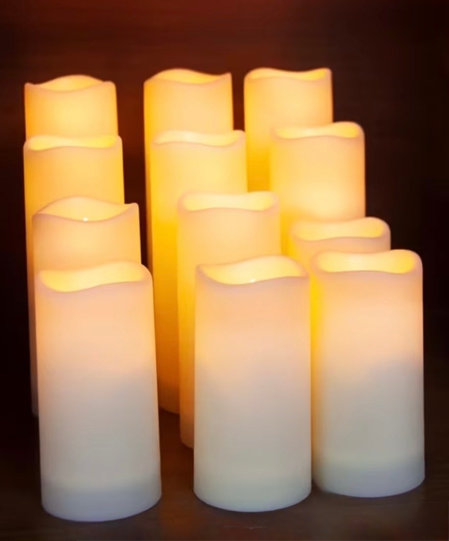 100x LED Kerzen mieten – flammenlose Deko-Kerzen mit Flacker-Effekt & Fernbedienung – 3