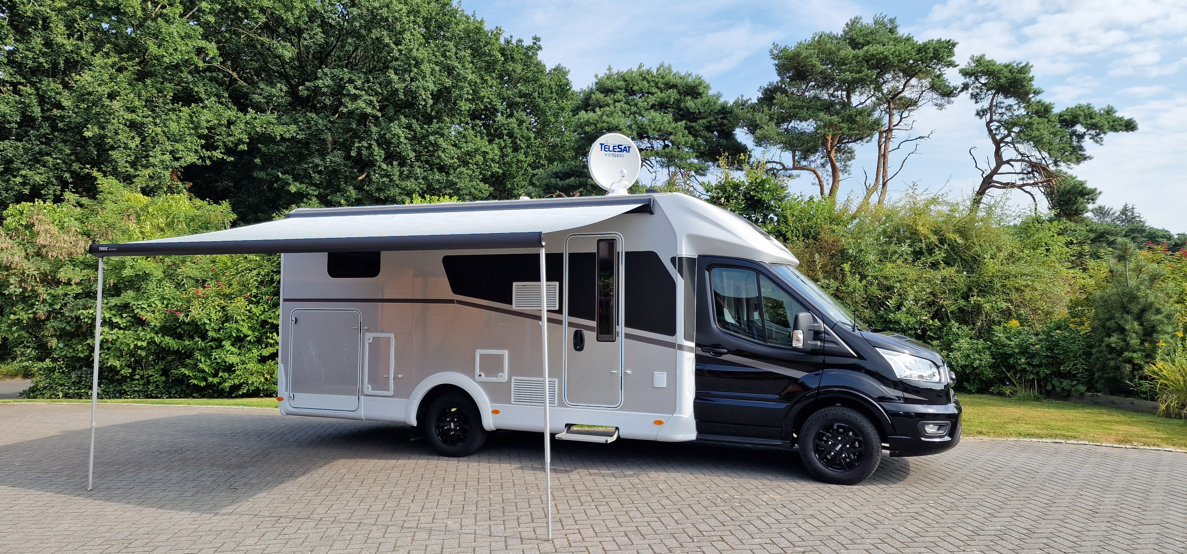 Wohnmobil mieten – Sunlight T 680 Automatik für bis zu 4 Personen, Sat, Navi, Markise (Wurster Nordseeküste)