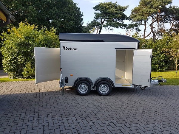 Kofferanhänger mieten – Cheval Liberté C 500 Pullmann V2, 2000 kg, 100 km/h (Wurster Nordseeküste) – 2