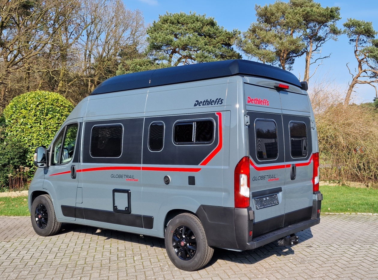 Wohnmobil mieten – Dethleffs Globetrail 540 Advantage Camper Van mit Aufstelldach & Markise (Wurster Nordseeküste) – 4
