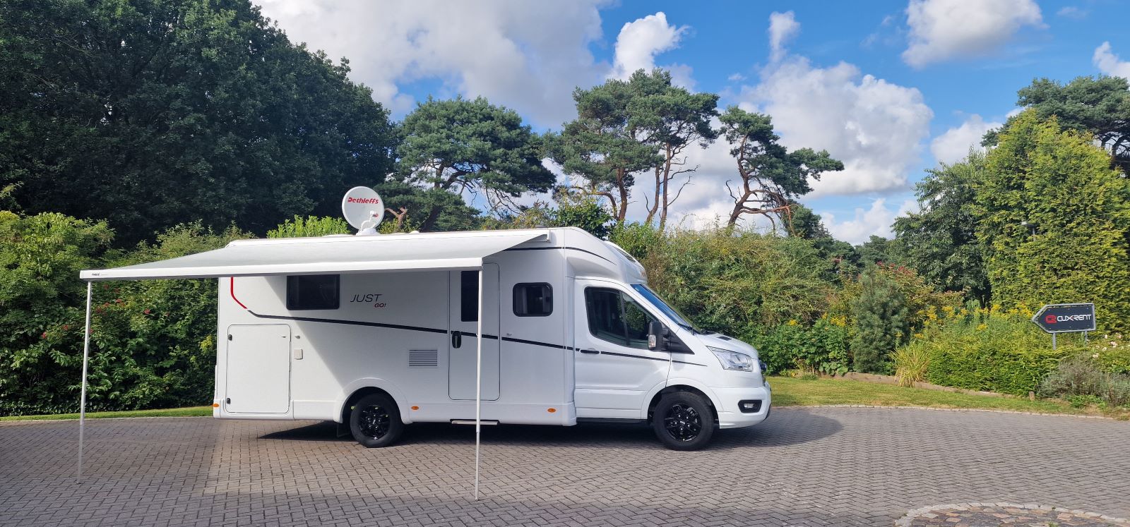 Wohnmobil mieten – Dethleffs Just Go T 7055 DBL Automatik mit Queensbett, TV, Navi (Wurster Nordseeküste) – 3