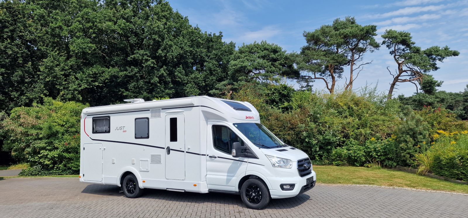 Wohnmobil mieten – Dethleffs Just Go T 7055 EB Automatik, Sat, Navi, Markise (Wurster Nordseeküste)