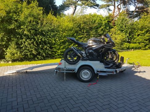 Motorradanhänger mieten – Motorradtransporter für 1 oder 2 Motorräder, 100 km/h (Wurster Nordseeküste) – 2